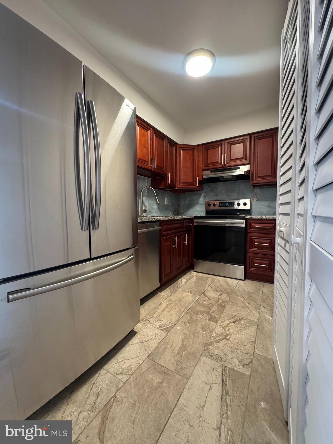 HUNTINGDON VALLEY - Residential Lease