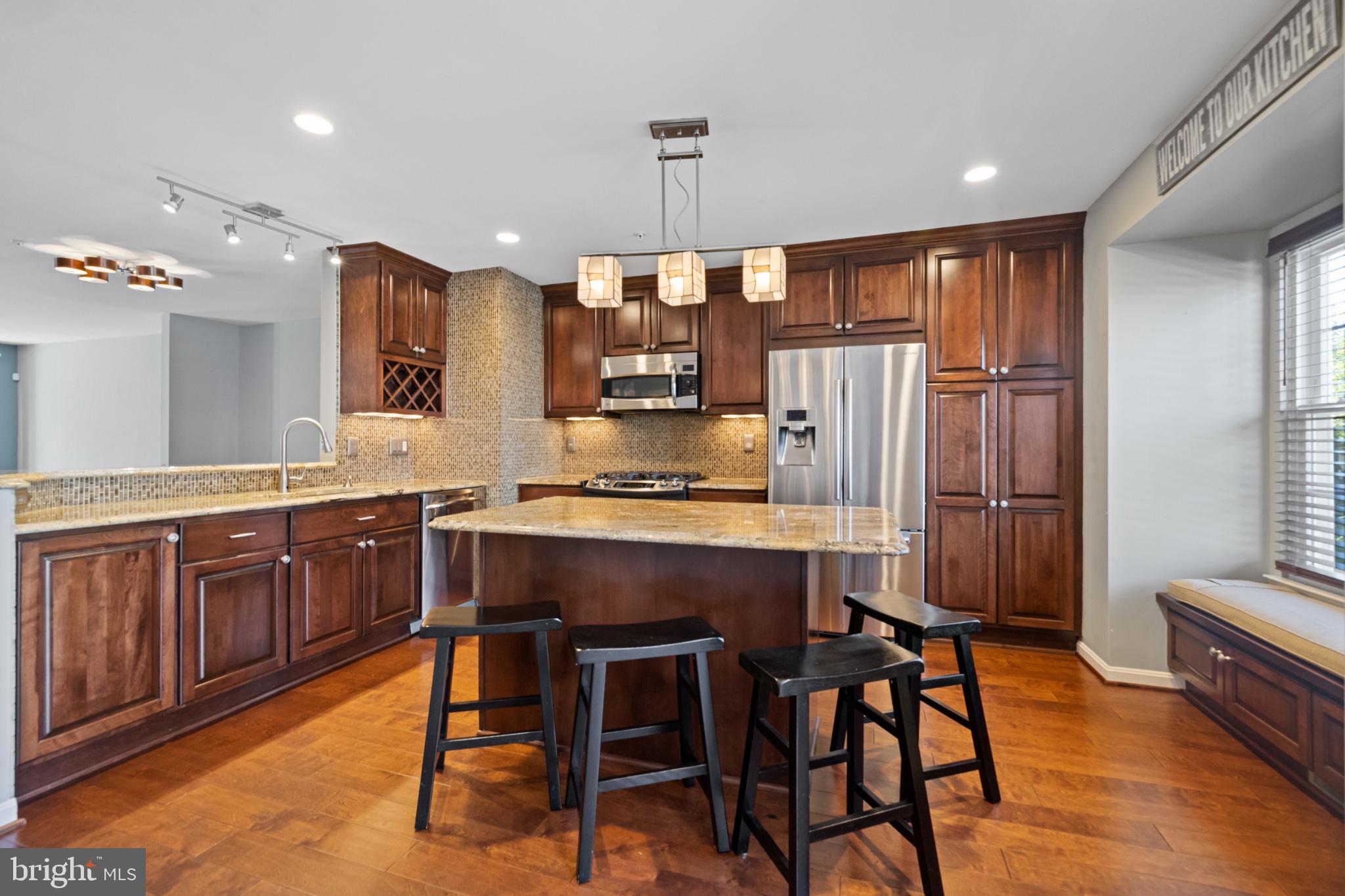 6327 ARBOR WAY