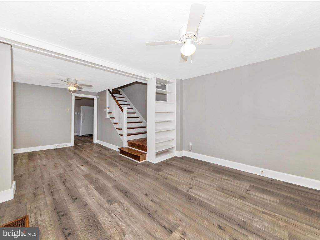 Photo of 15735 Fenton Avenue, WILLIAMSPORT, MD 21795 (MLS # MDWA2032132)