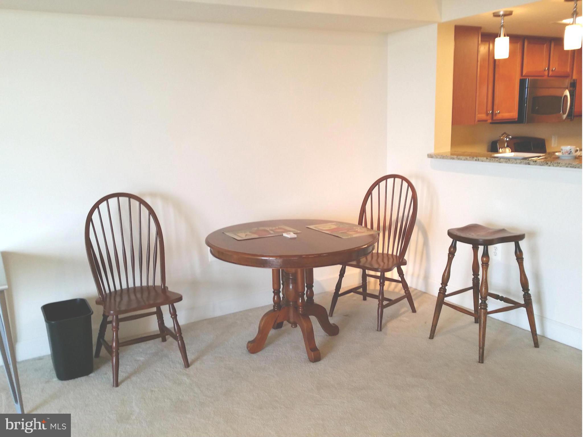 CARLTON HOUSE - Residential