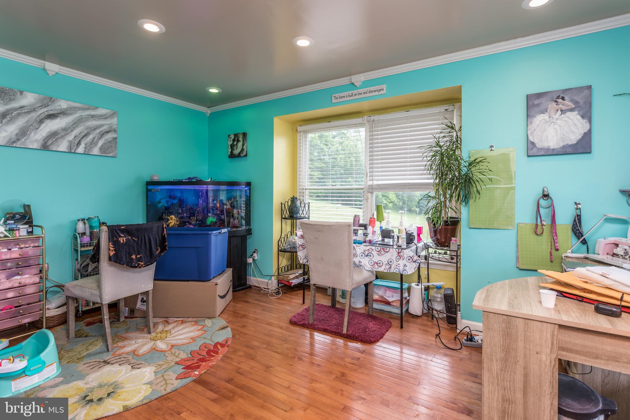 DUCHESS ESTATES - Residential