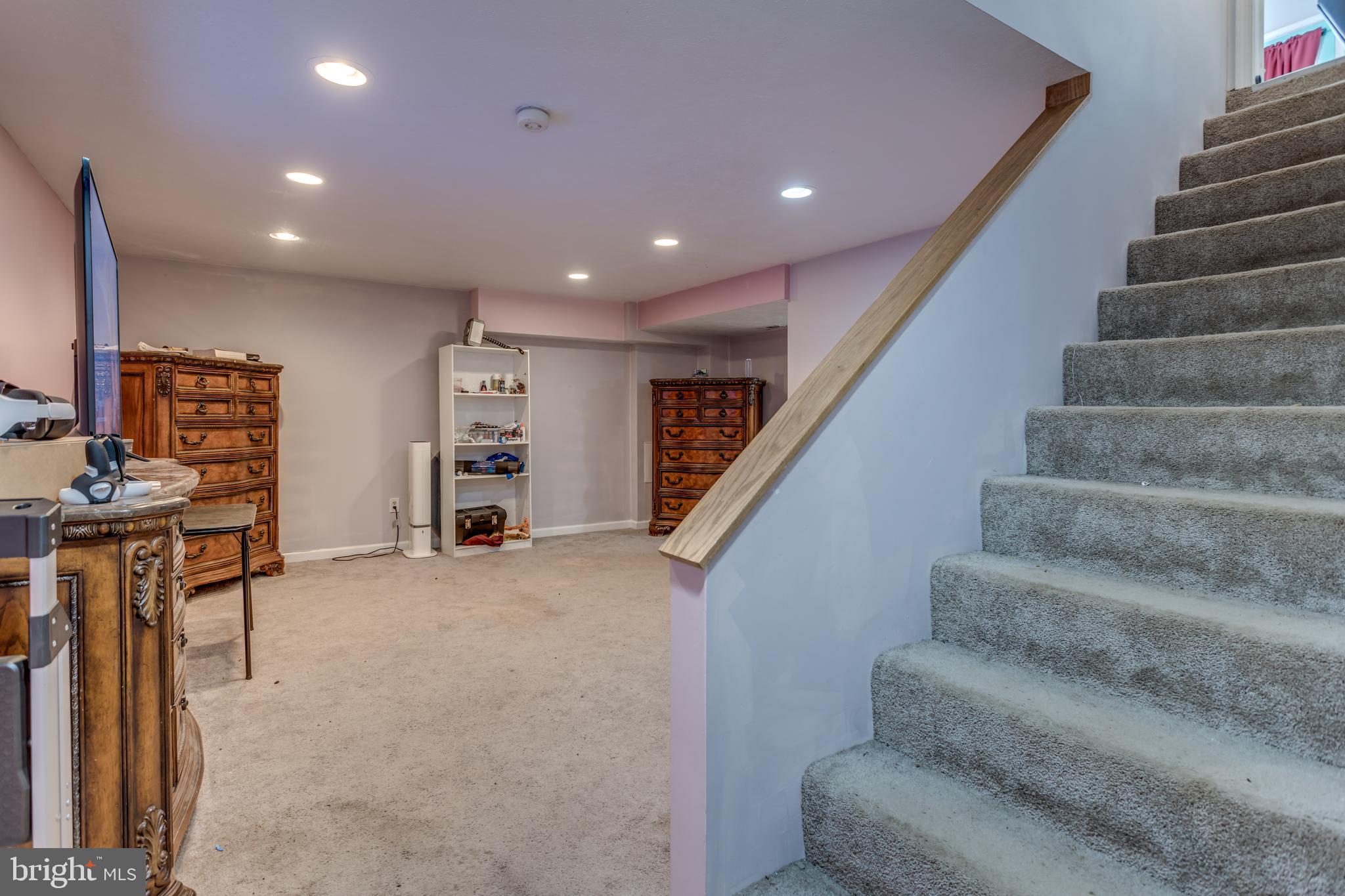 DUCHESS ESTATES - Residential