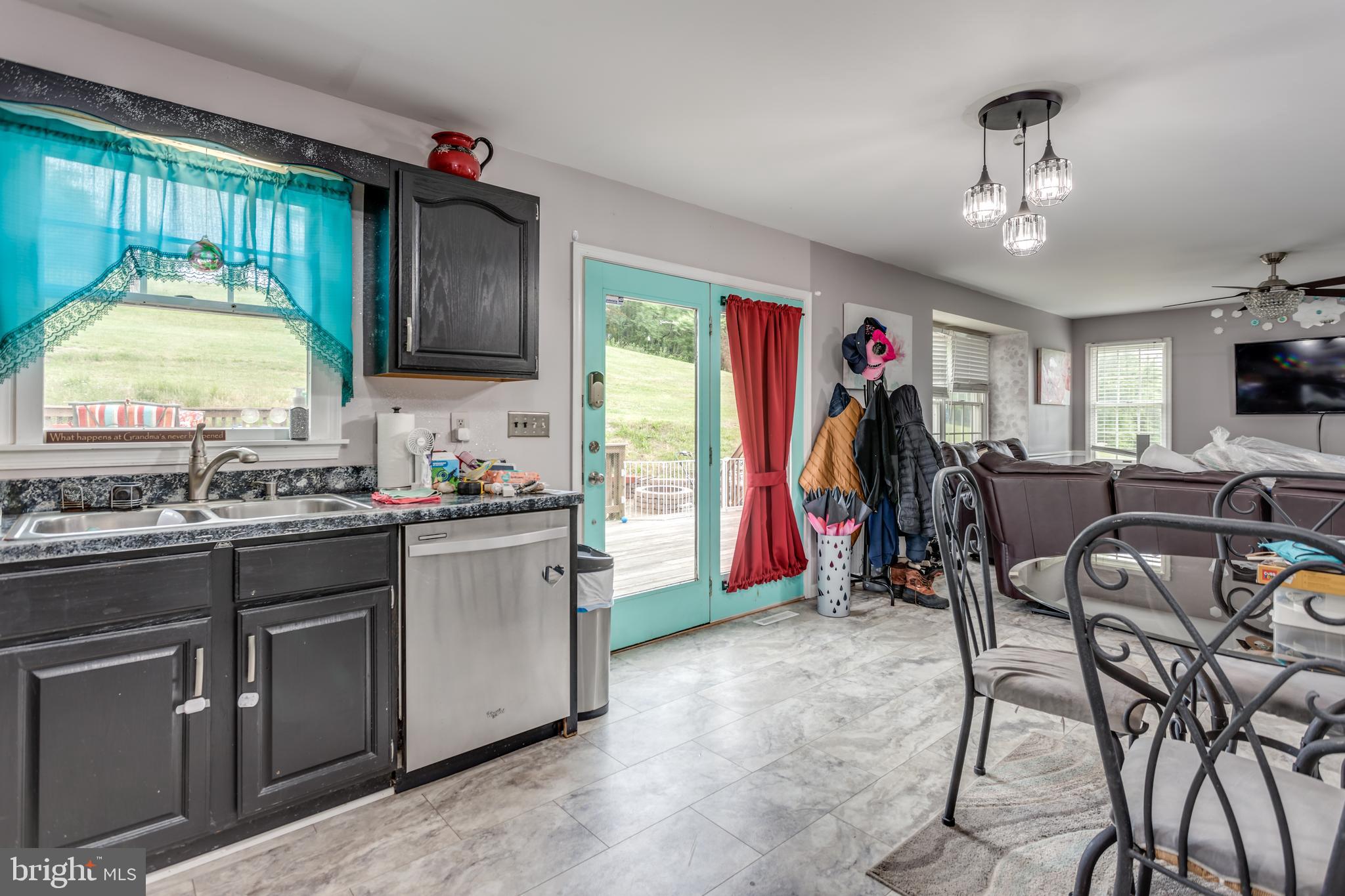 DUCHESS ESTATES - Residential