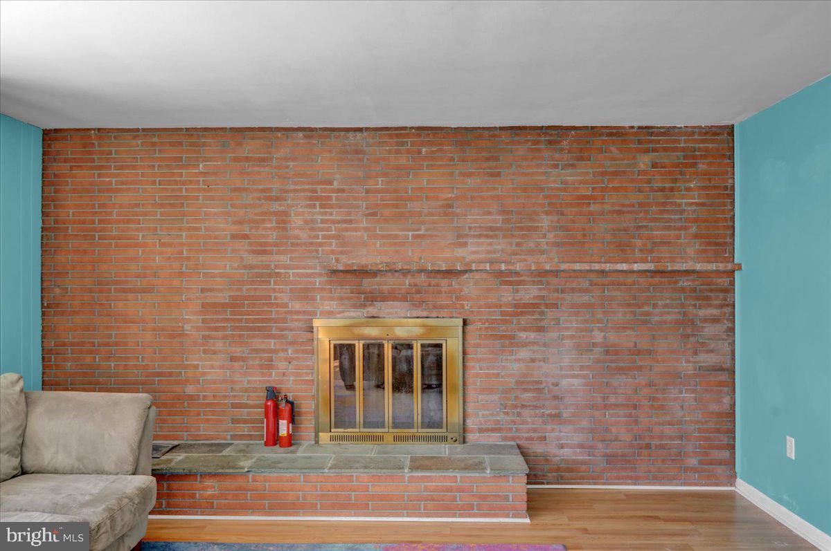 MOHNTON LAWN - Residential