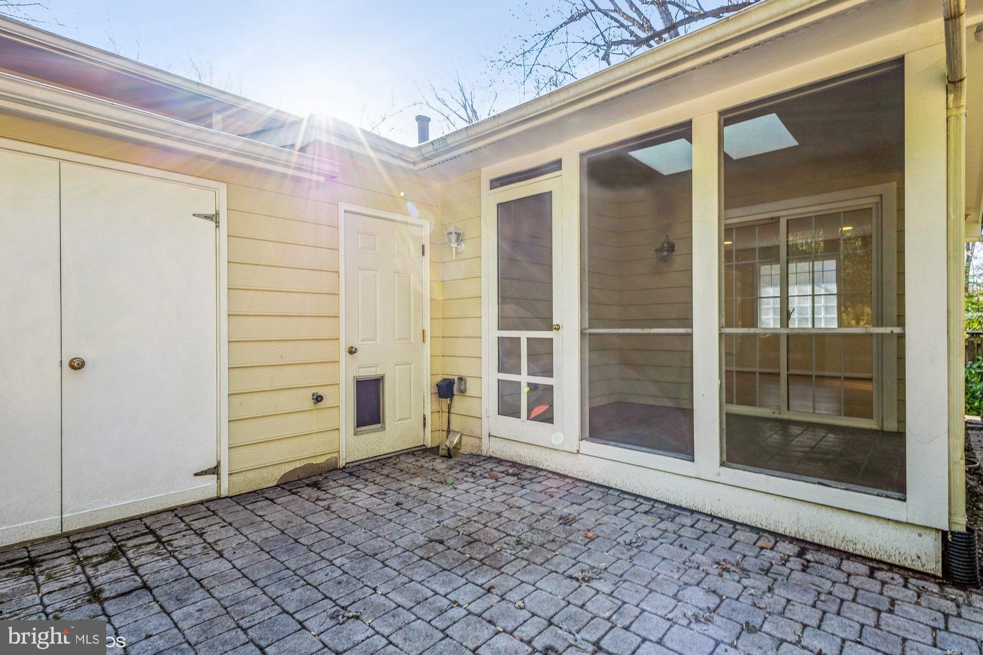 ROCK CREEK PALISADES - Residential