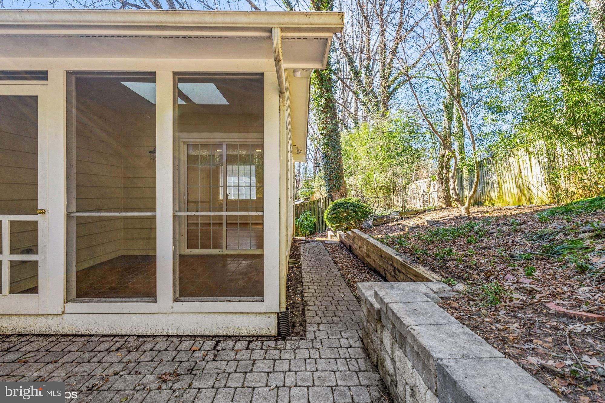 ROCK CREEK PALISADES - Residential