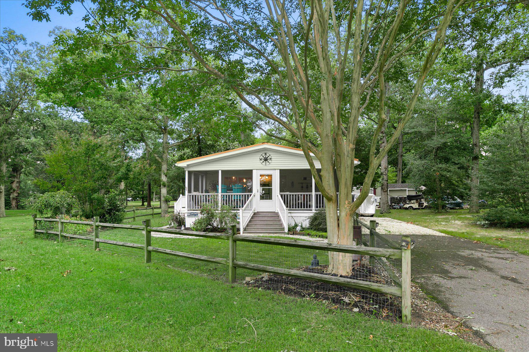 34141 MINNOW LANE