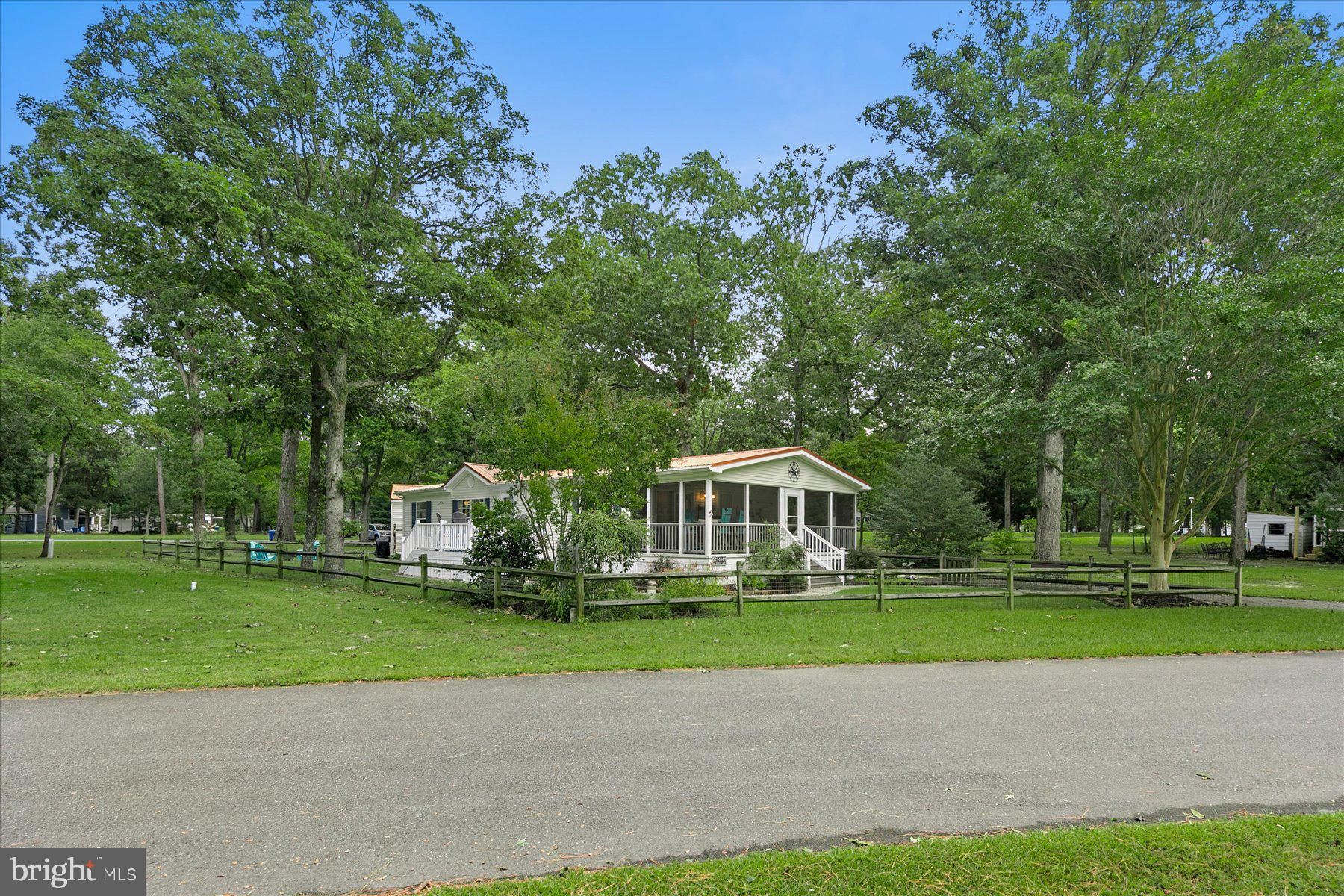 34141 MINNOW LANE