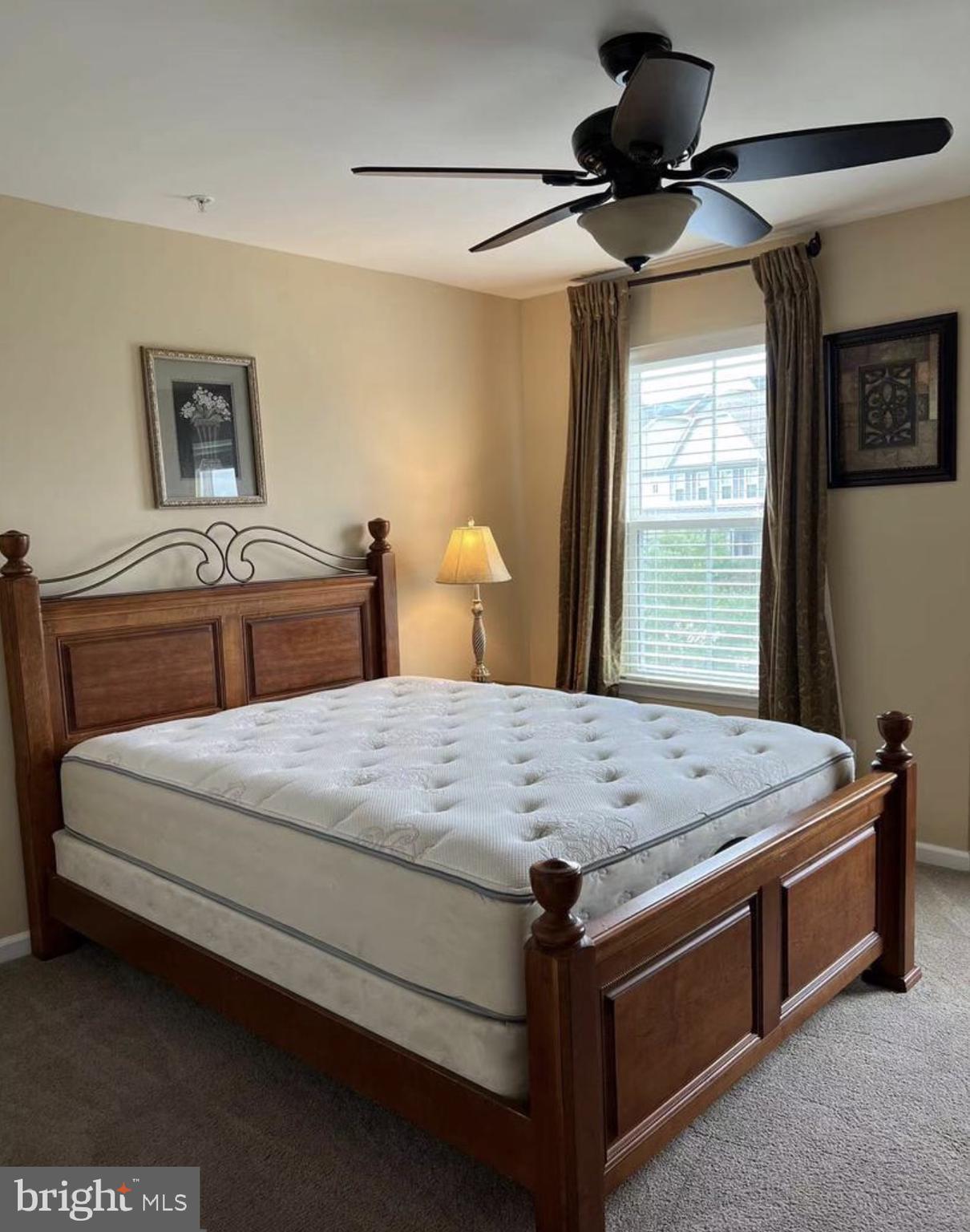 HARBOR STATION - Residential Lease