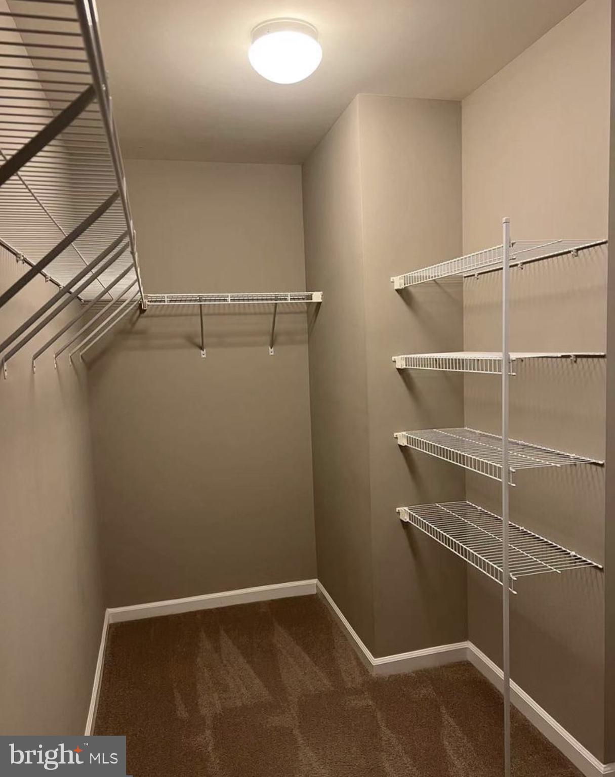 HARBOR STATION - Residential Lease