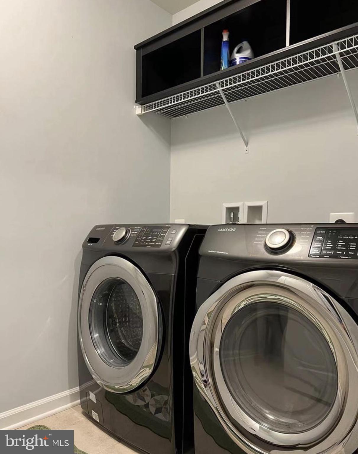 HARBOR STATION - Residential Lease