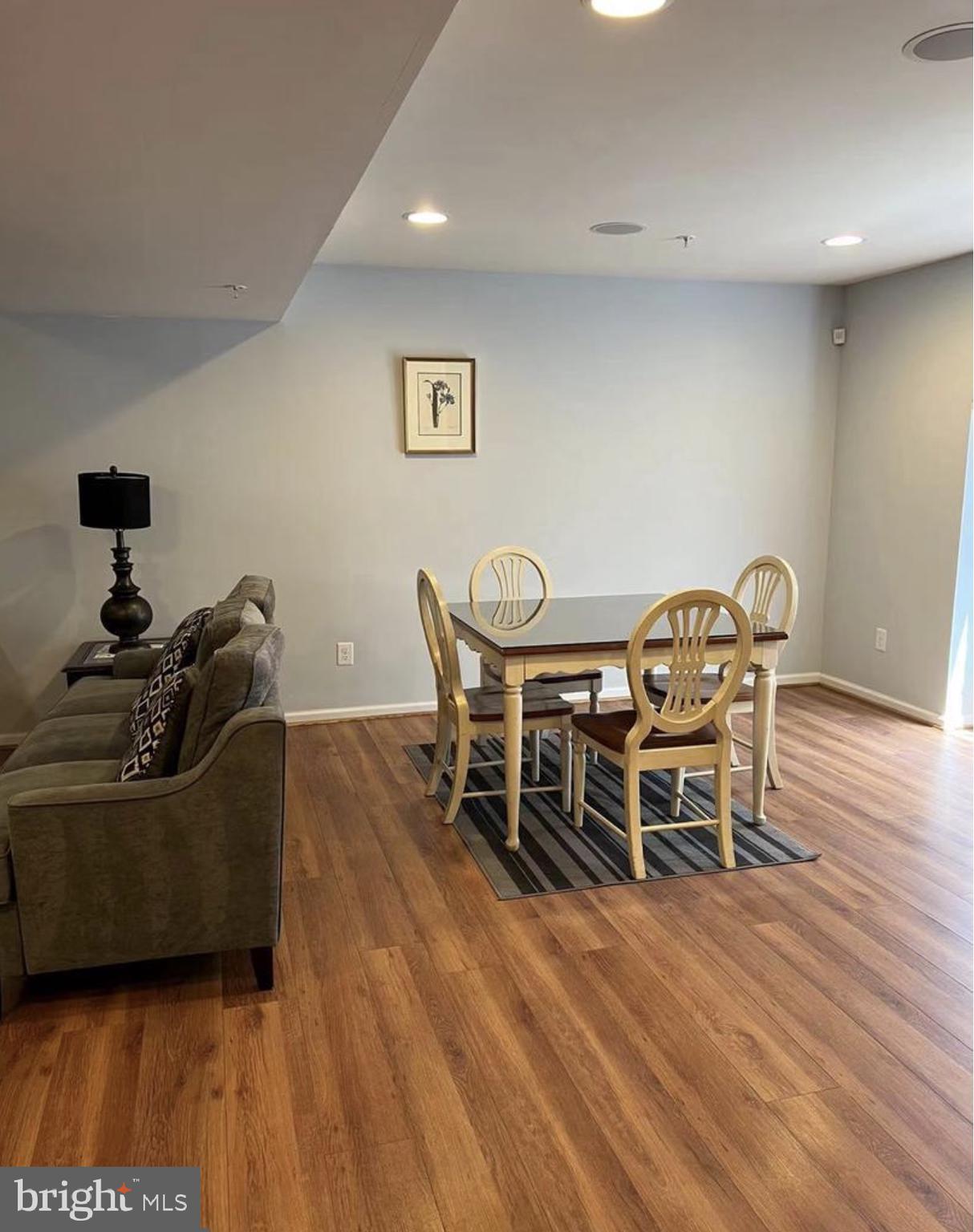 HARBOR STATION - Residential Lease