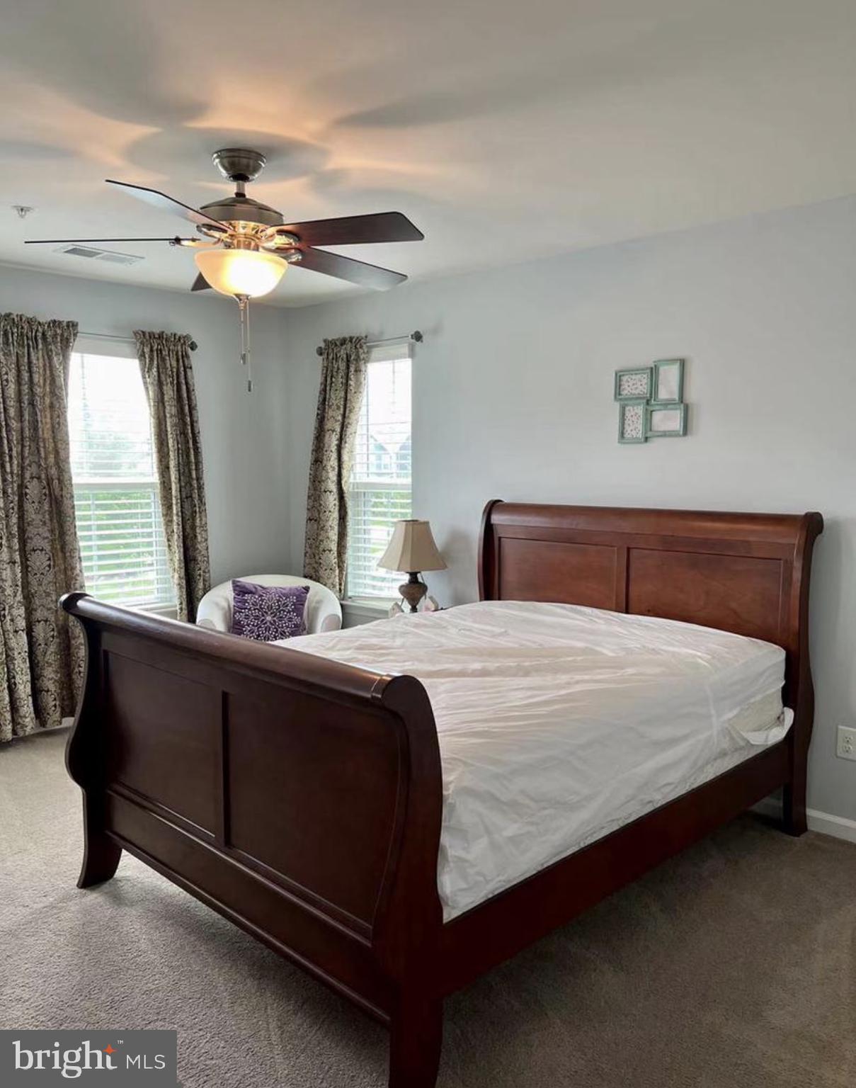 HARBOR STATION - Residential Lease