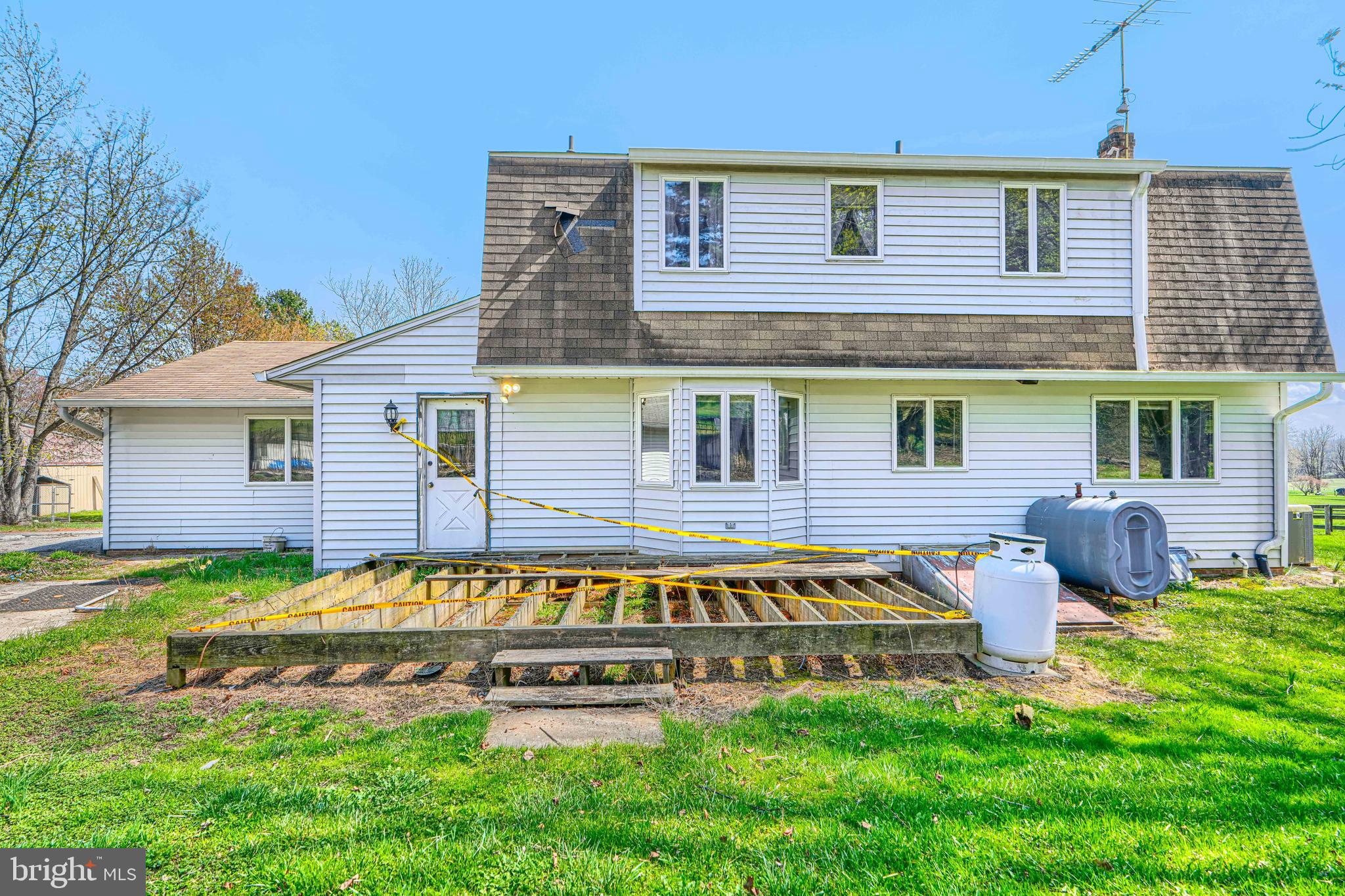 UNIONTOWN - Residential