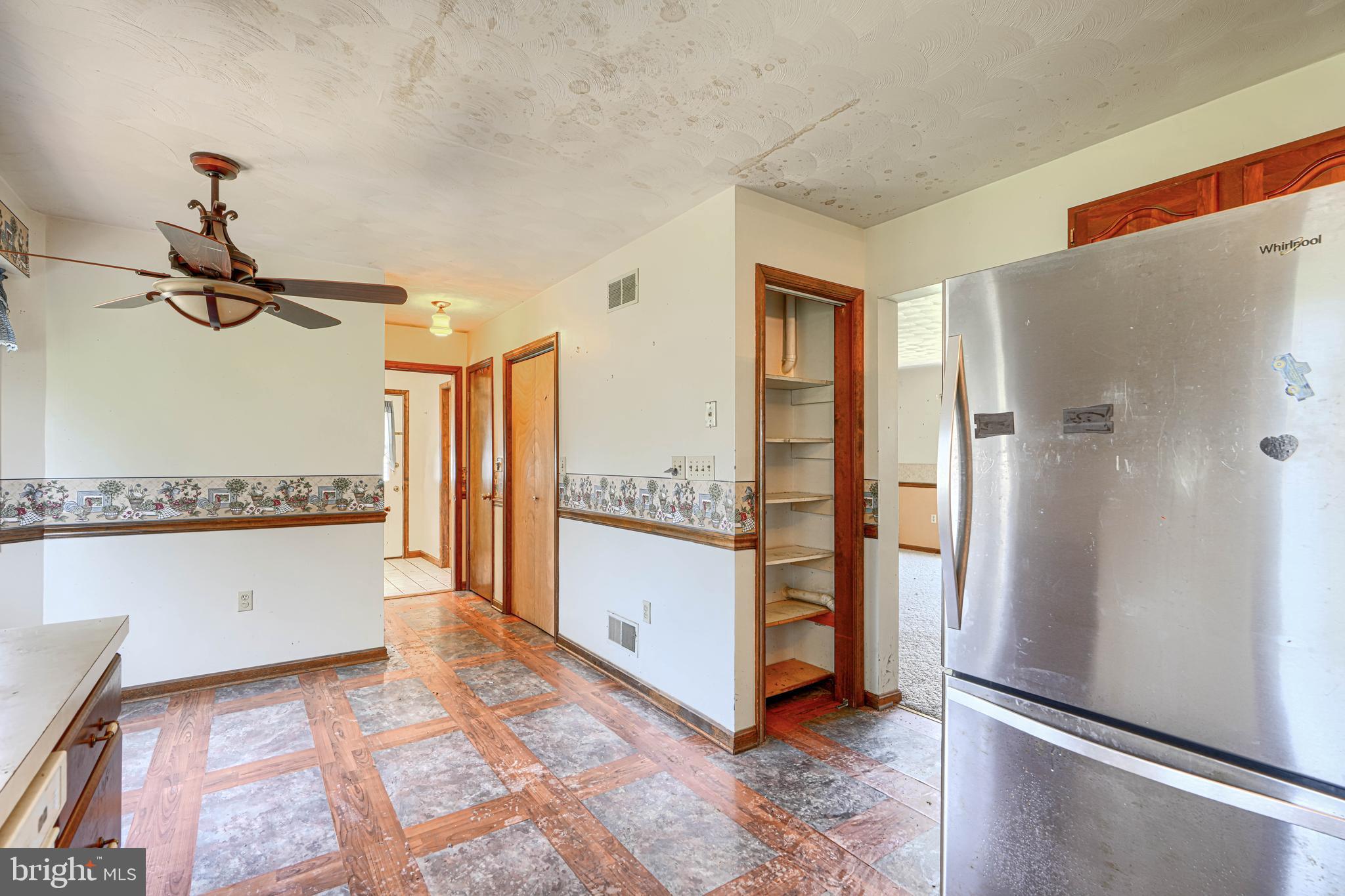 UNIONTOWN - Residential