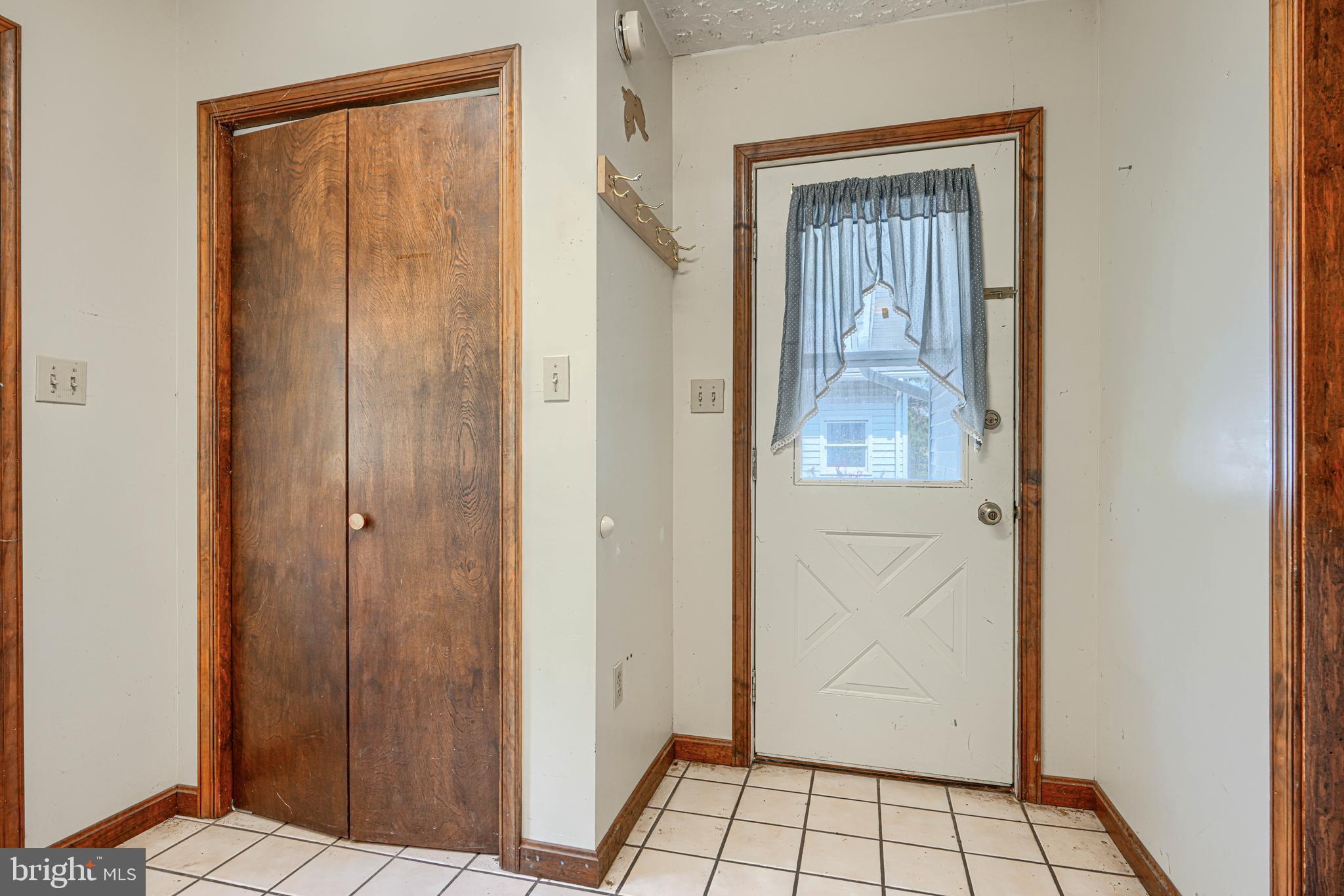 UNIONTOWN - Residential