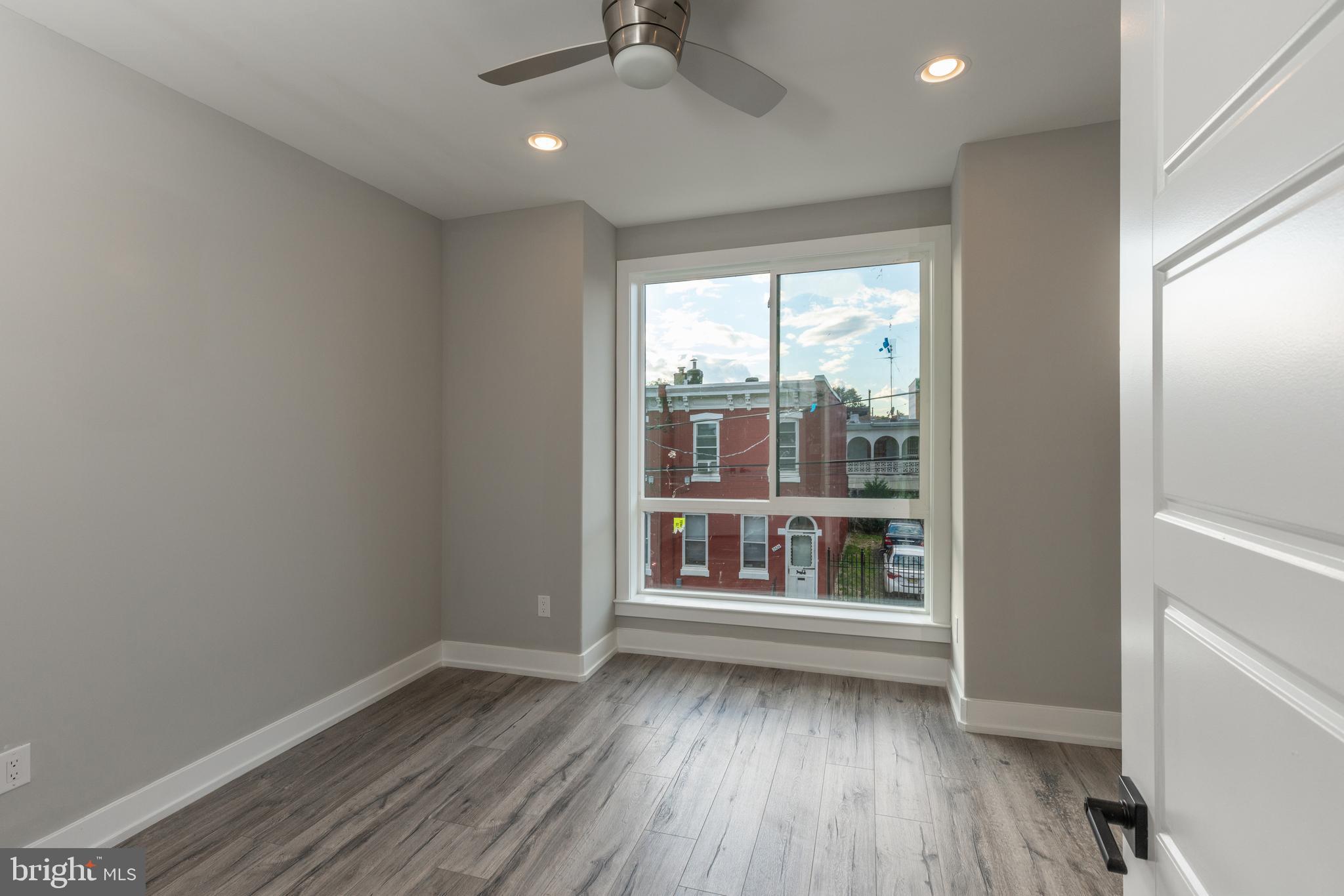 WEST KENSINGTON - Residential