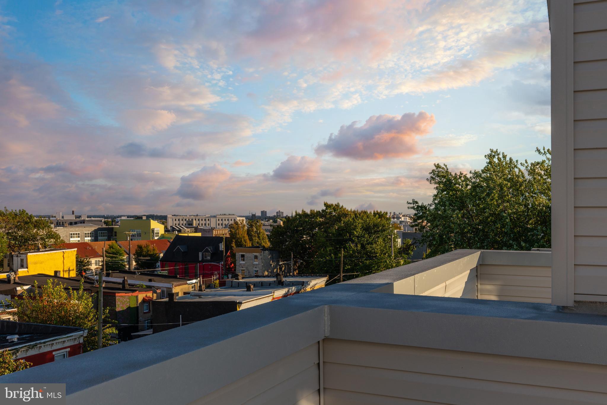WEST KENSINGTON - Residential