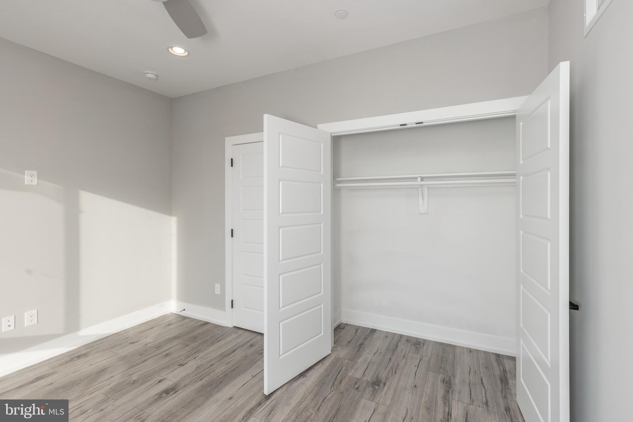 WEST KENSINGTON - Residential