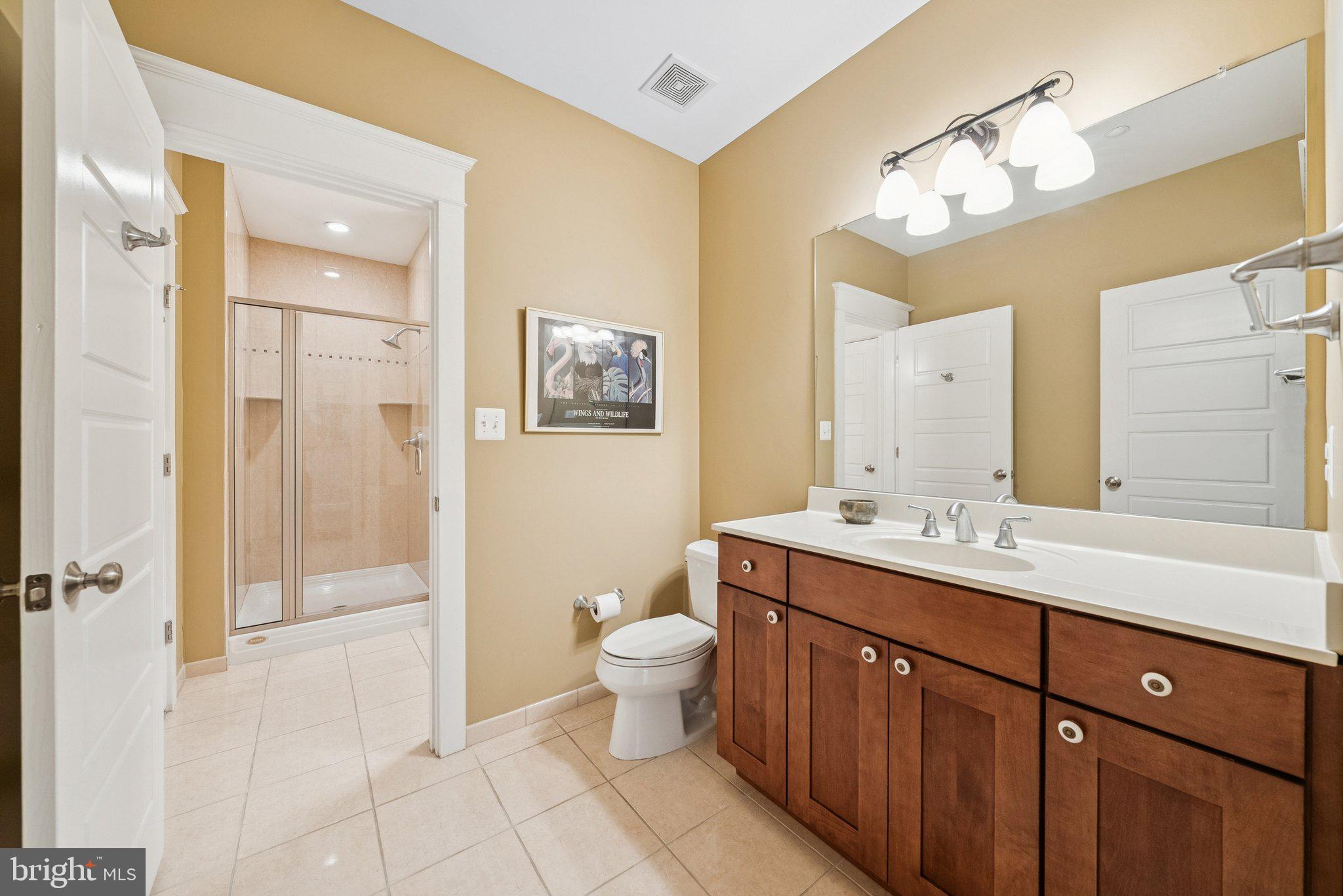 CONGRESSIONAL MANOR - Residential