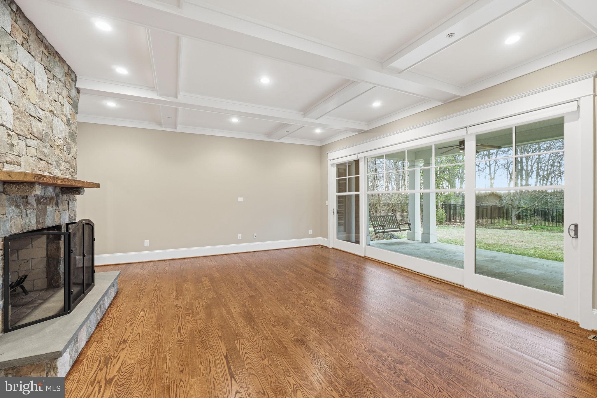 CONGRESSIONAL MANOR - Residential