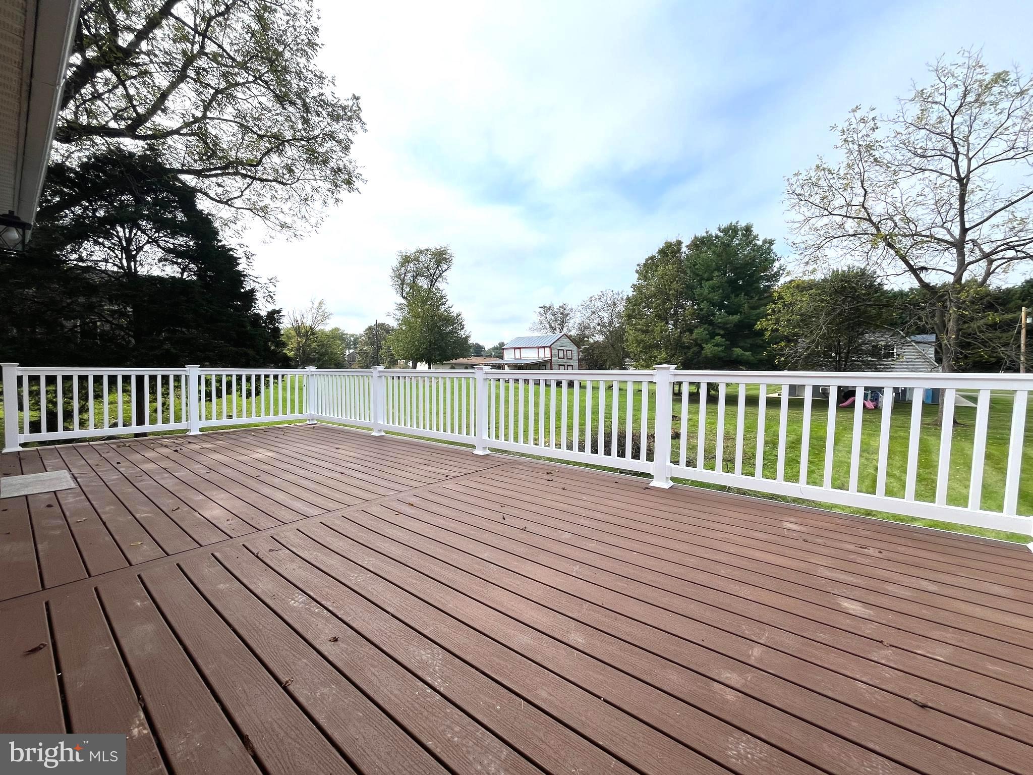 CHAPLINE'S CHOICE - Residential