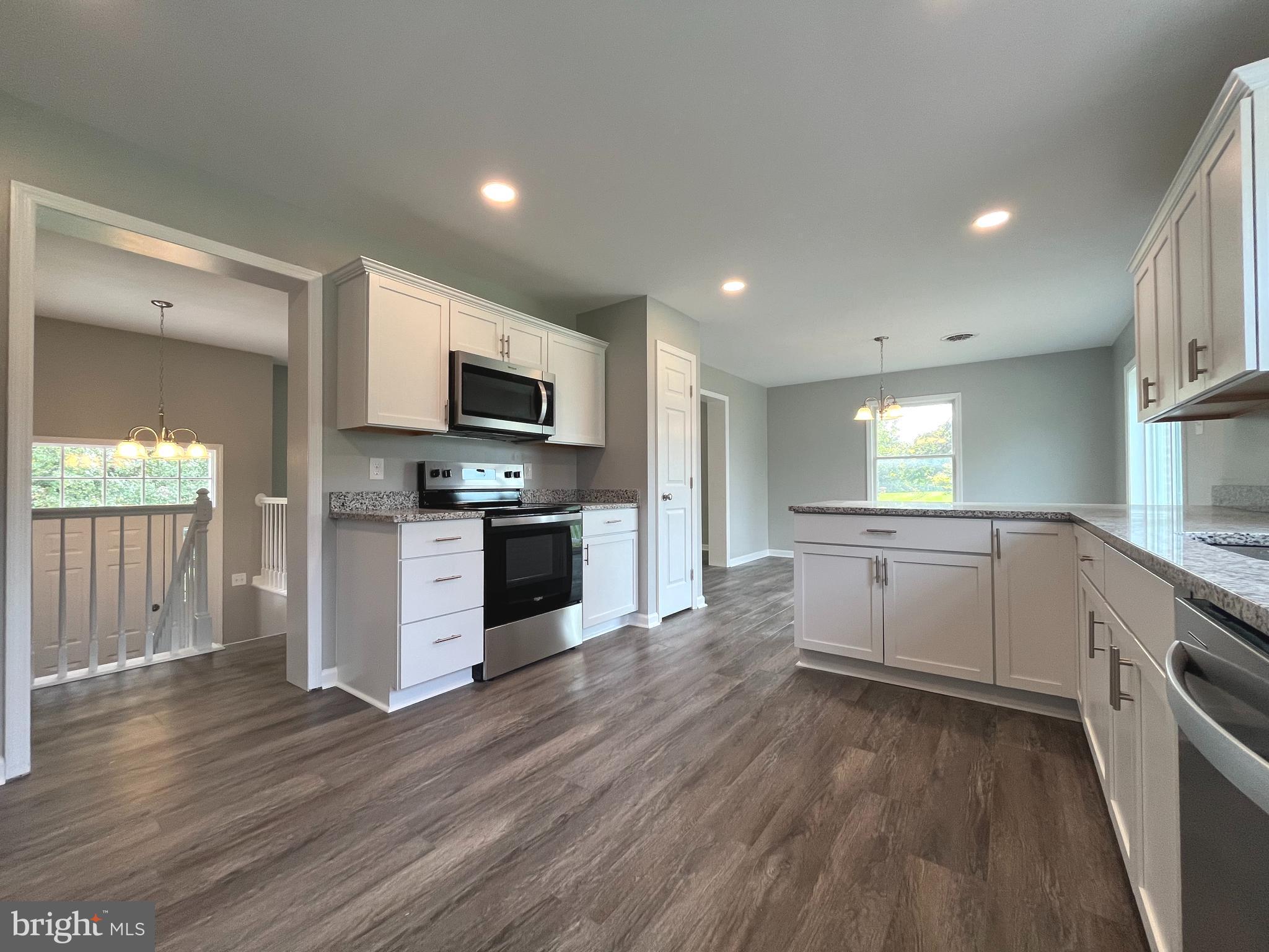 CHAPLINE'S CHOICE - Residential