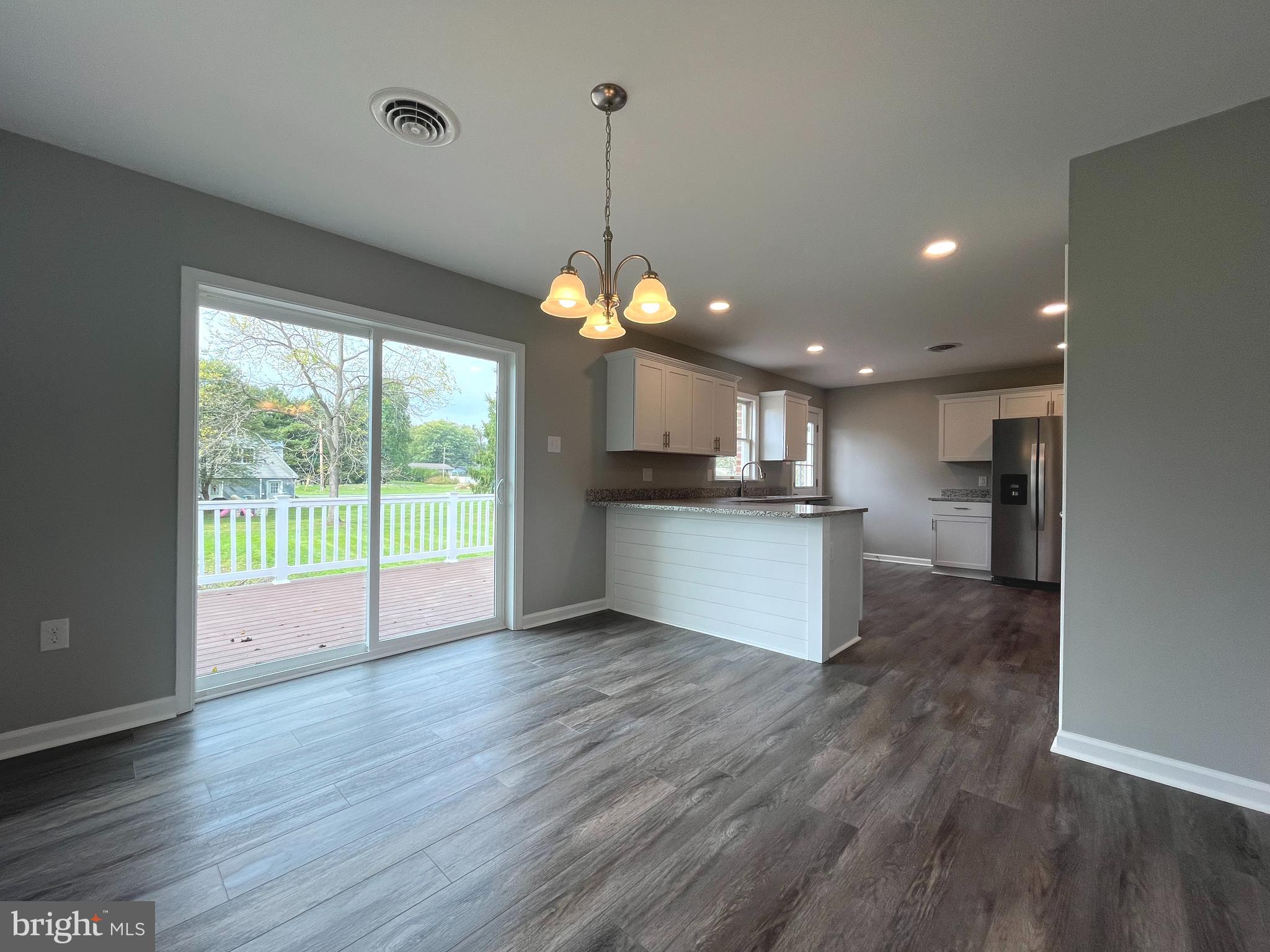 CHAPLINE'S CHOICE - Residential