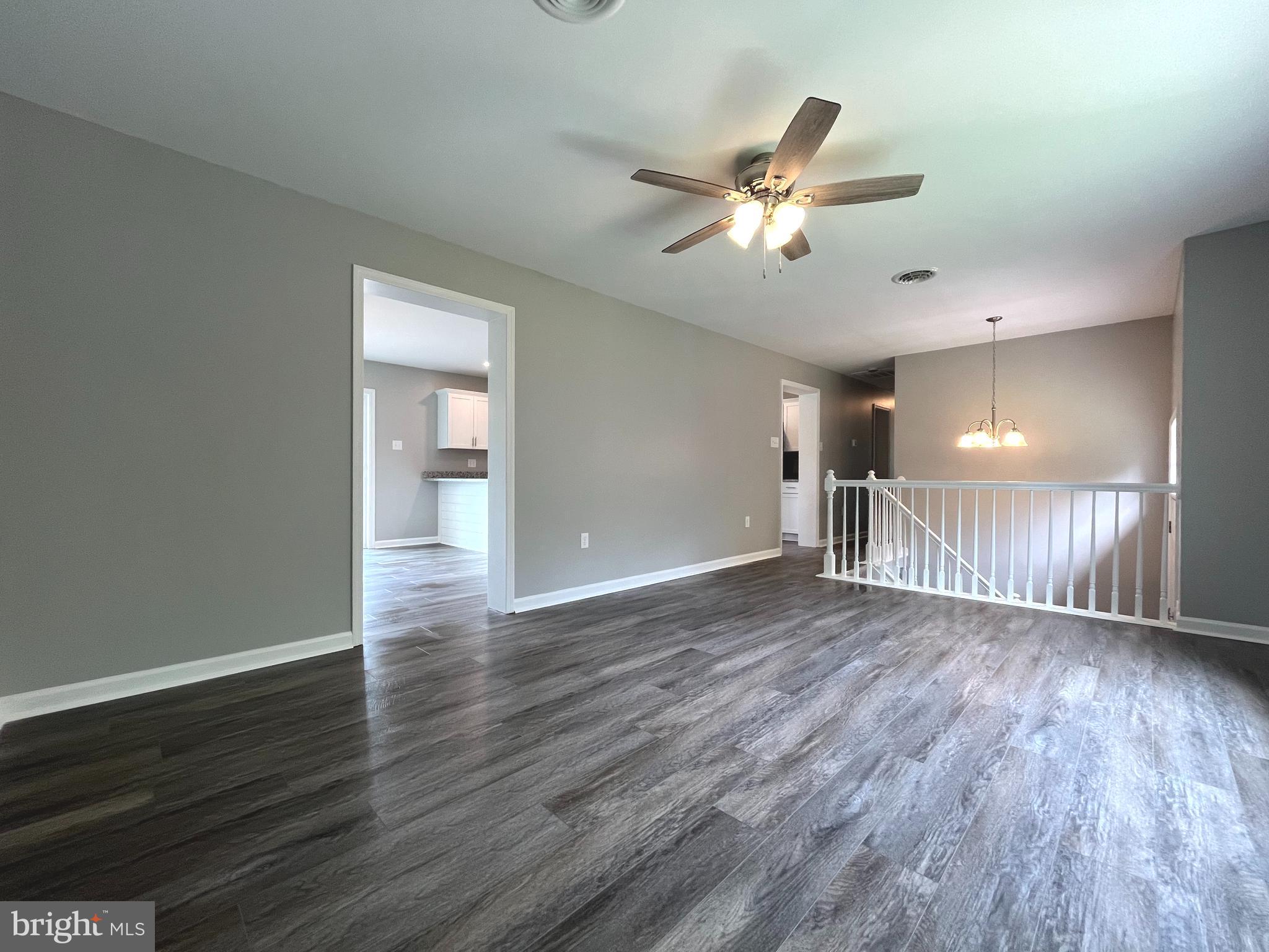 CHAPLINE'S CHOICE - Residential