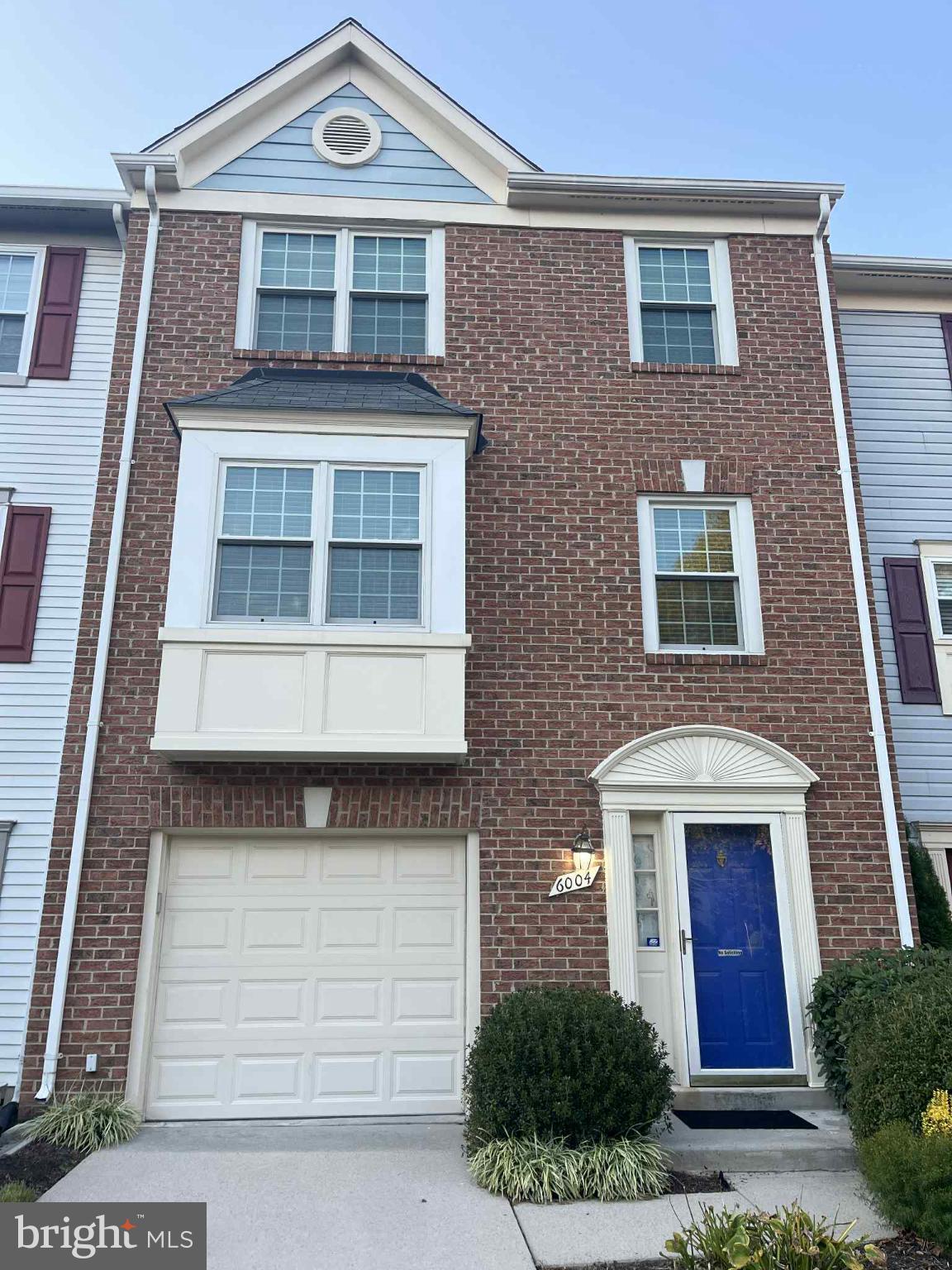 6004 KEBLE DRIVE