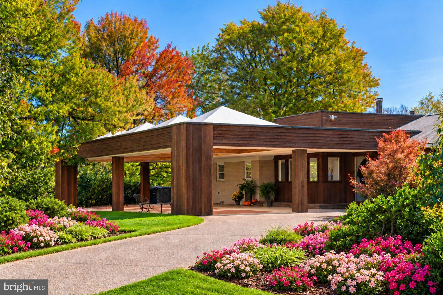 10616 Red Barn Lane