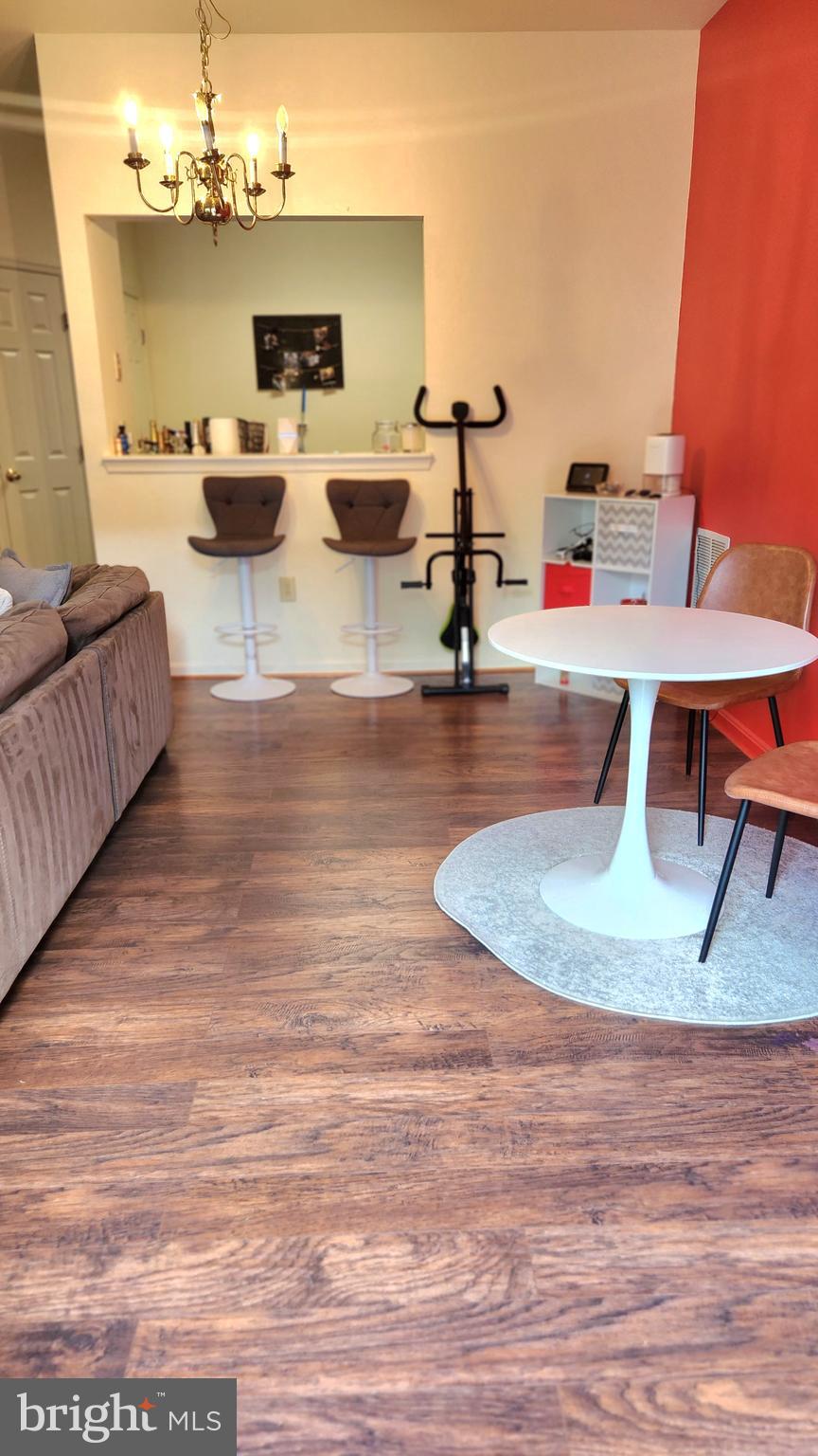 SEVEN OAKS - Residential Lease