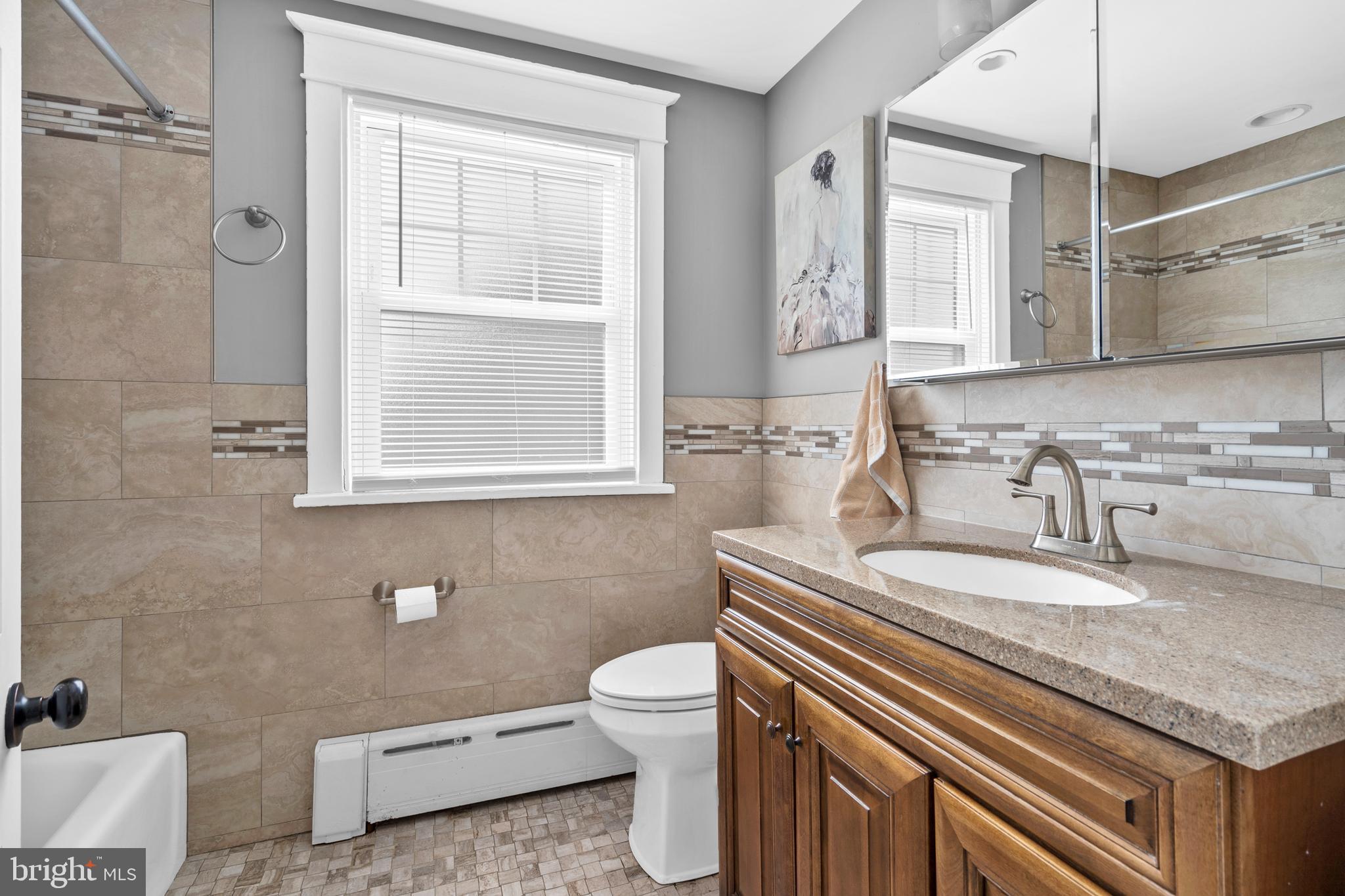 BUSTLETON - Residential