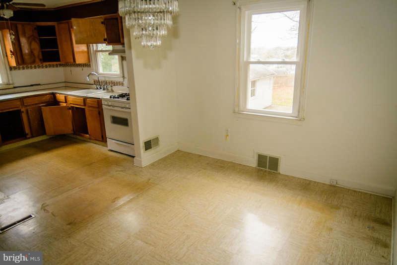 GARLAND - Residential