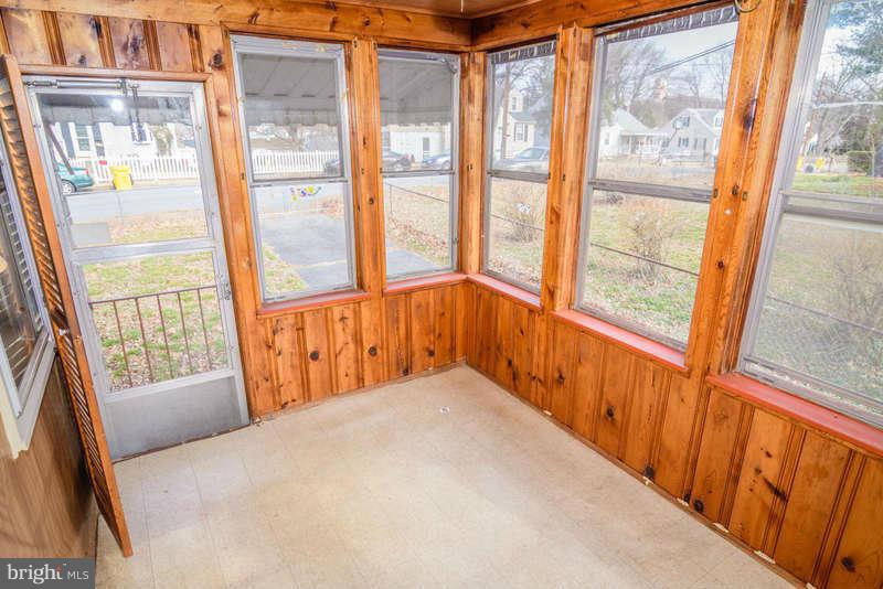 GARLAND - Residential