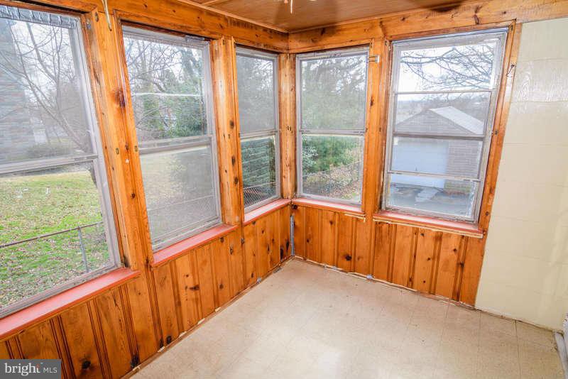 GARLAND - Residential