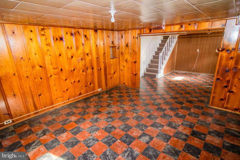 GARLAND - Residential