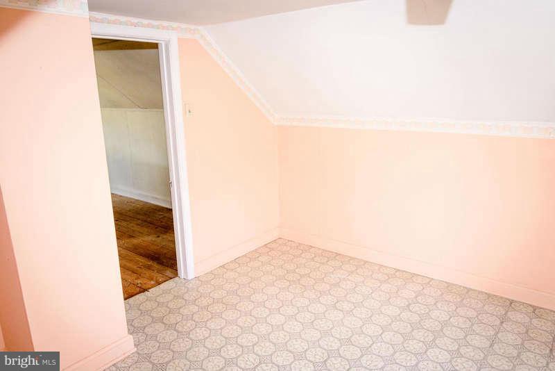 GARLAND - Residential