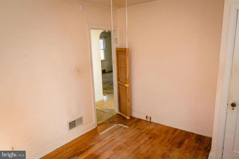 GARLAND - Residential