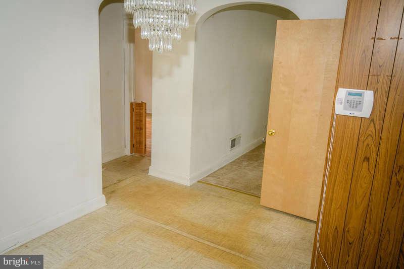 GARLAND - Residential