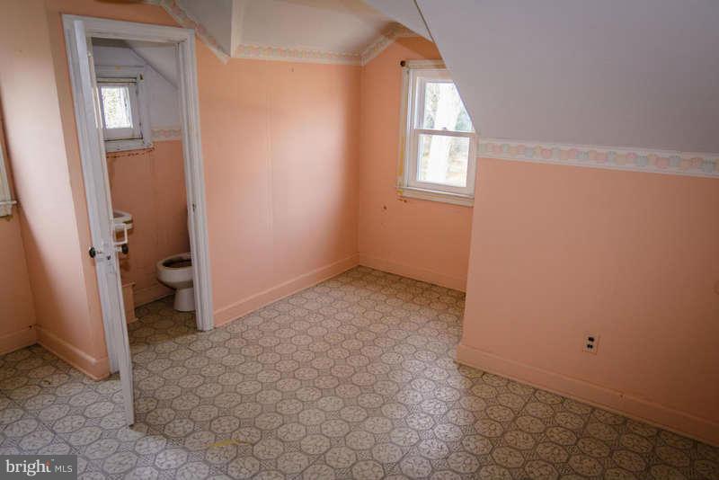 GARLAND - Residential