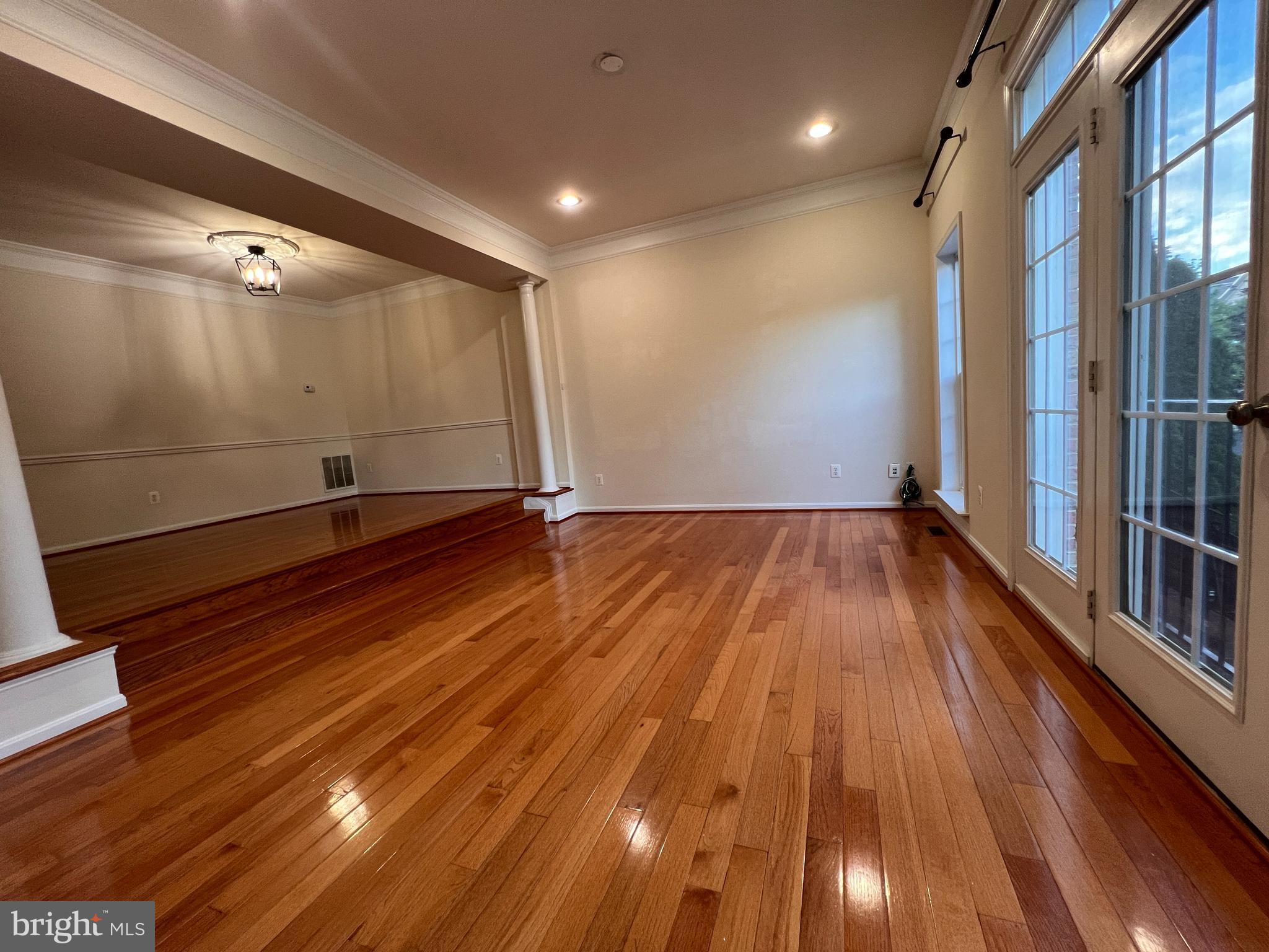 BROADLANDS SOUTH - Residential Lease