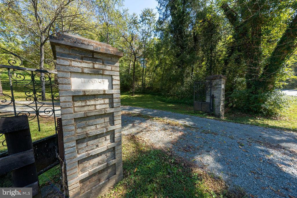 4319 SCOTTSVILLE ROAD