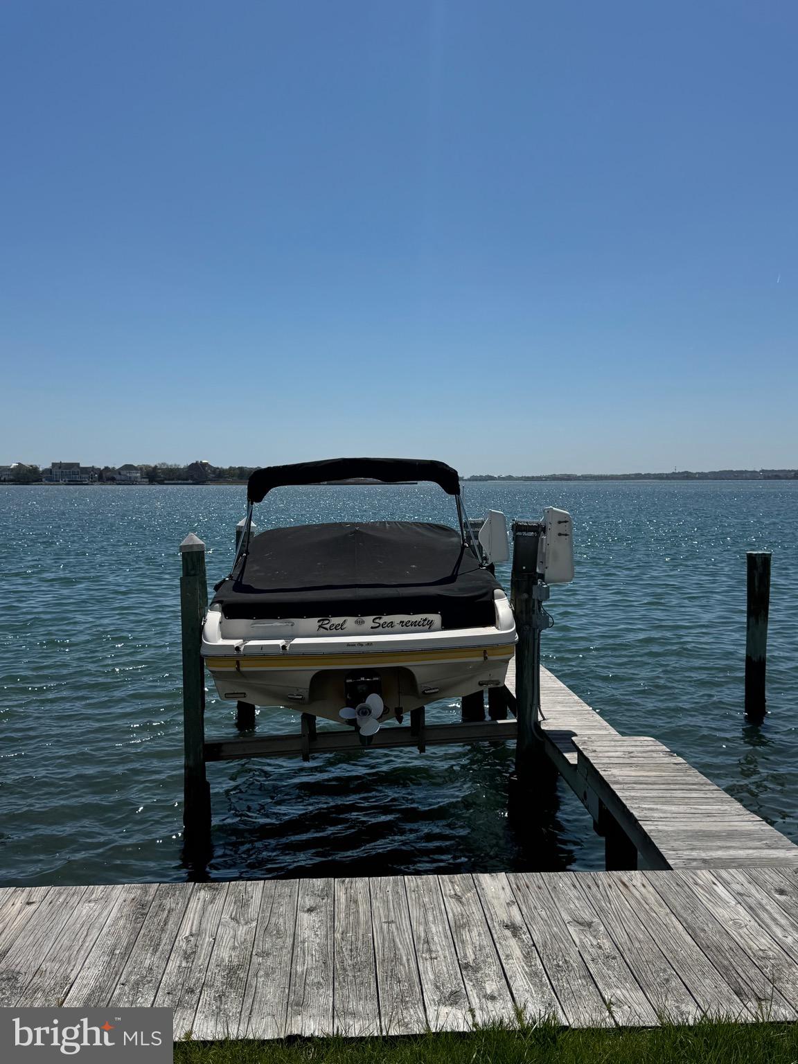 421 BAYSHORE DRIVE 202