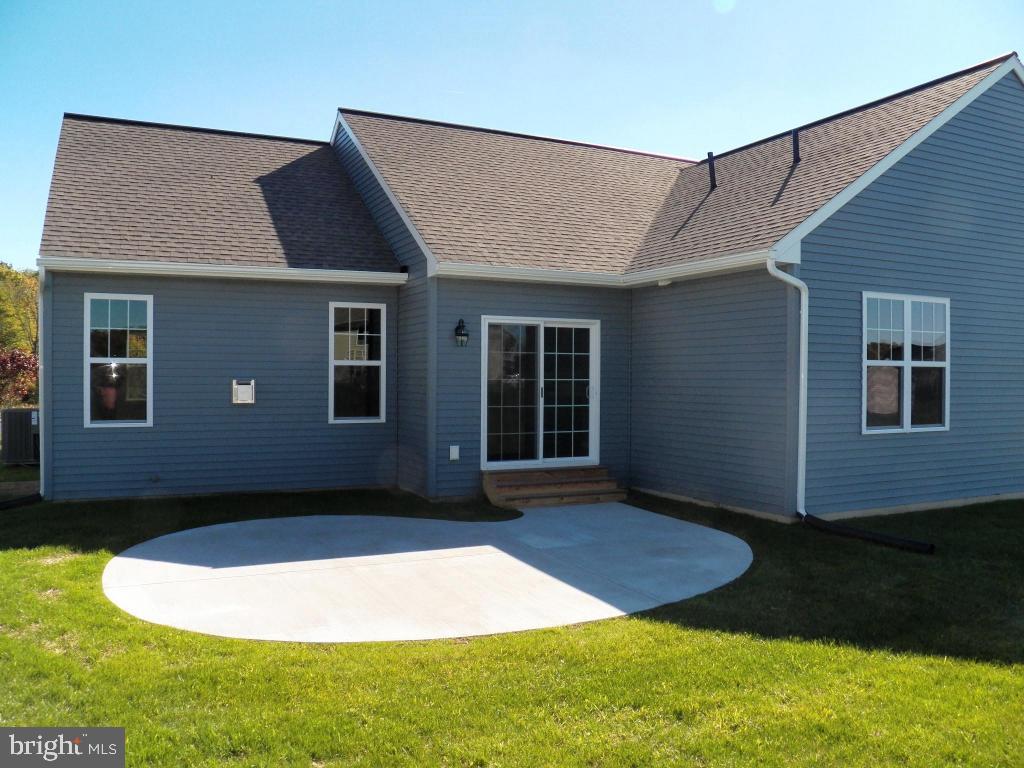 FALLEN OAK ESTATES - Residential
