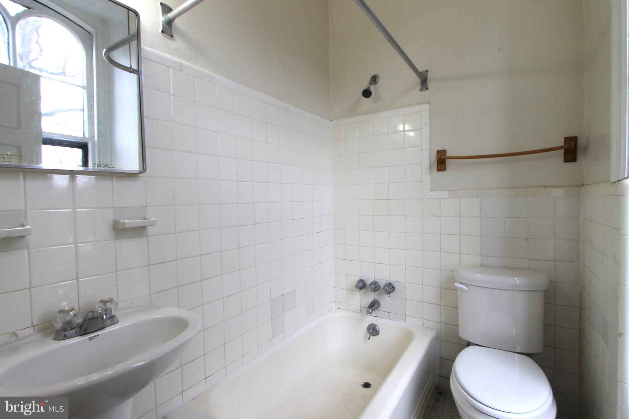 GERMANTOWN - Residential Lease