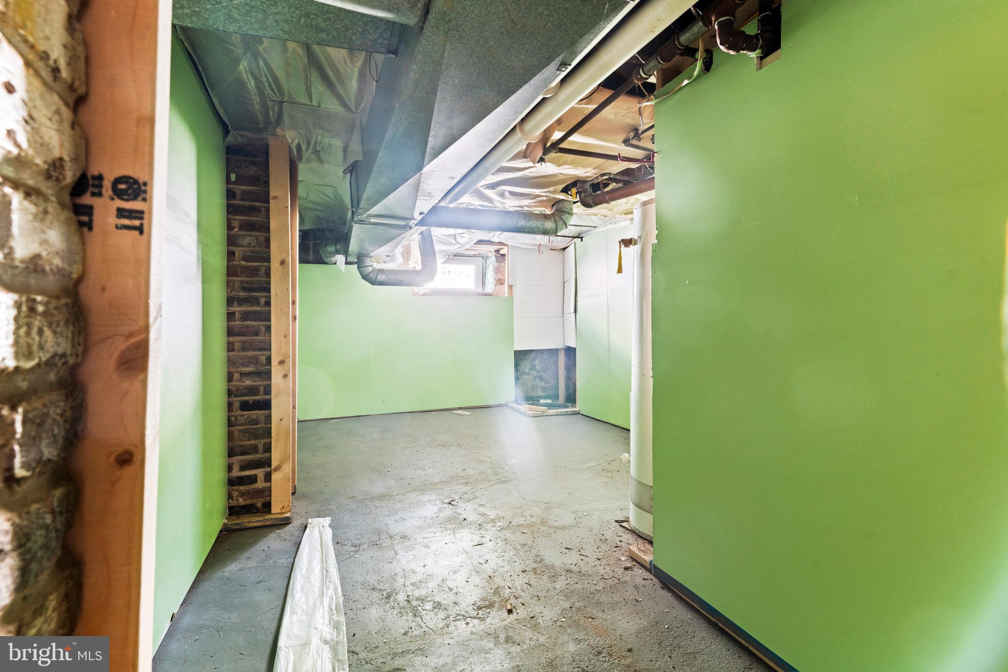 RANDALLSTOWN - Residential