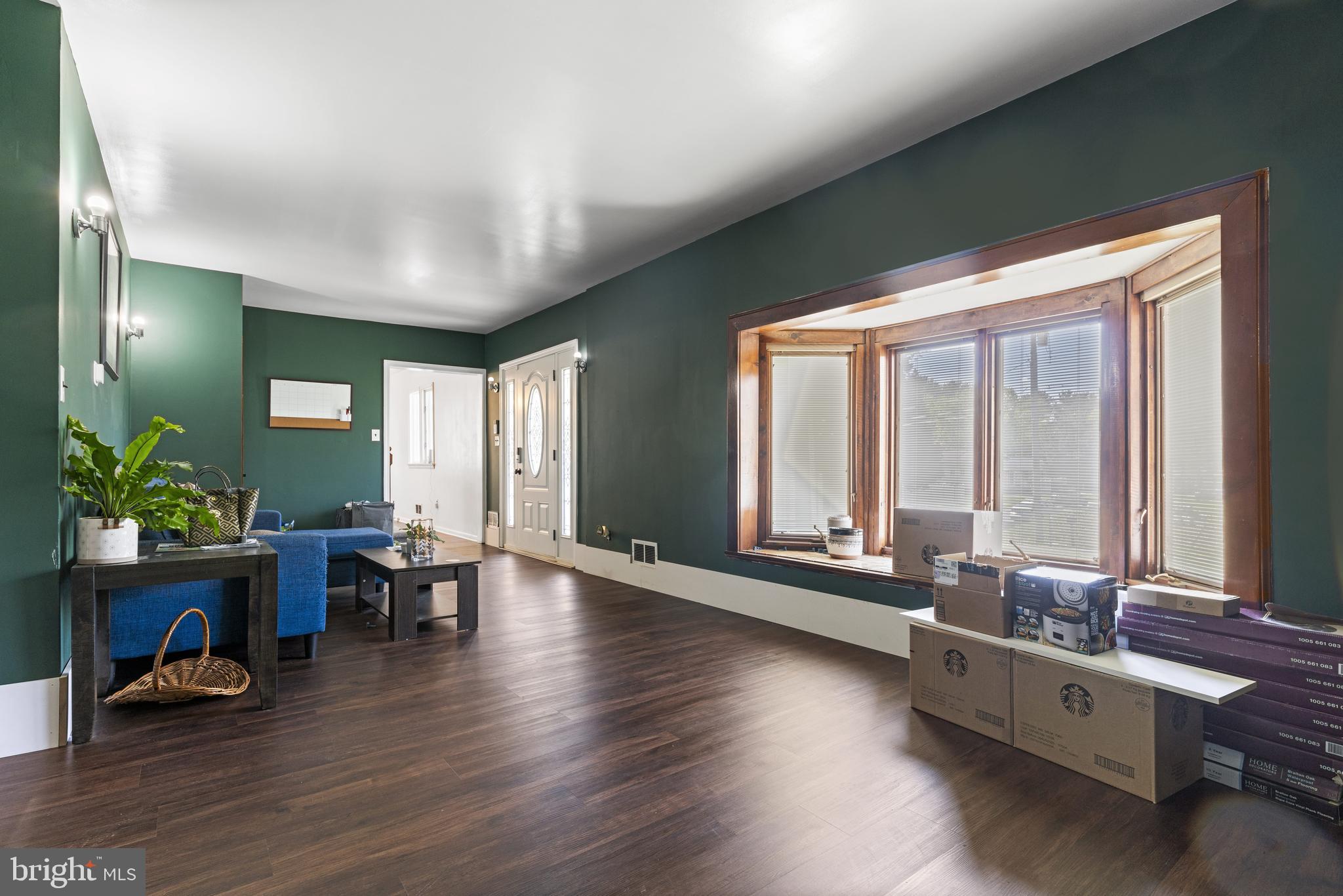 RANDALLSTOWN - Residential