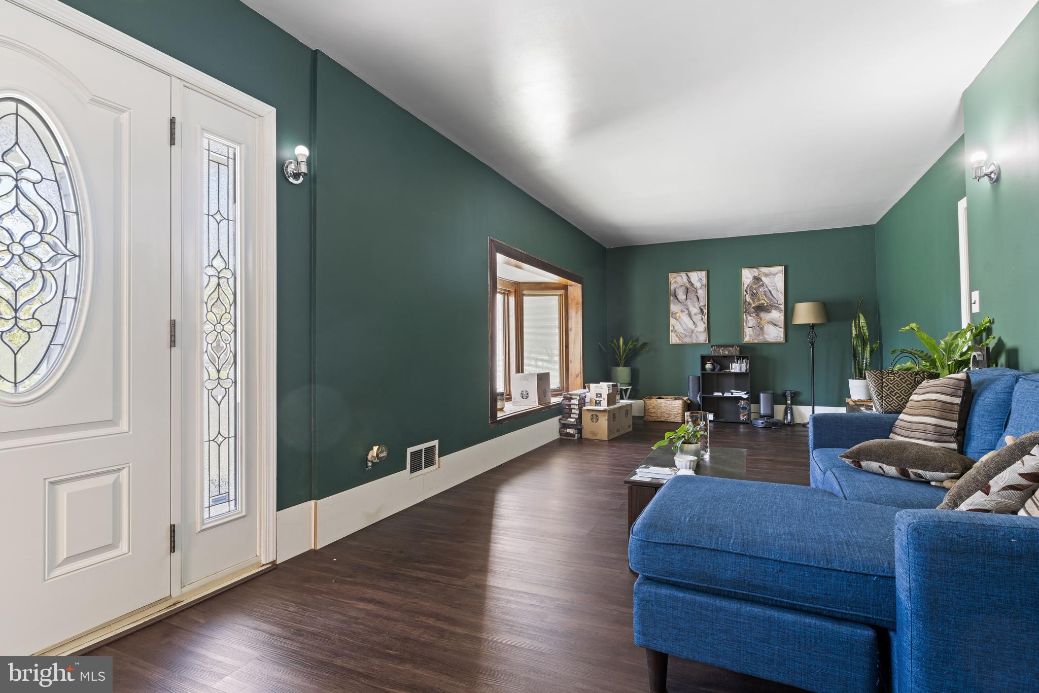 RANDALLSTOWN - Residential