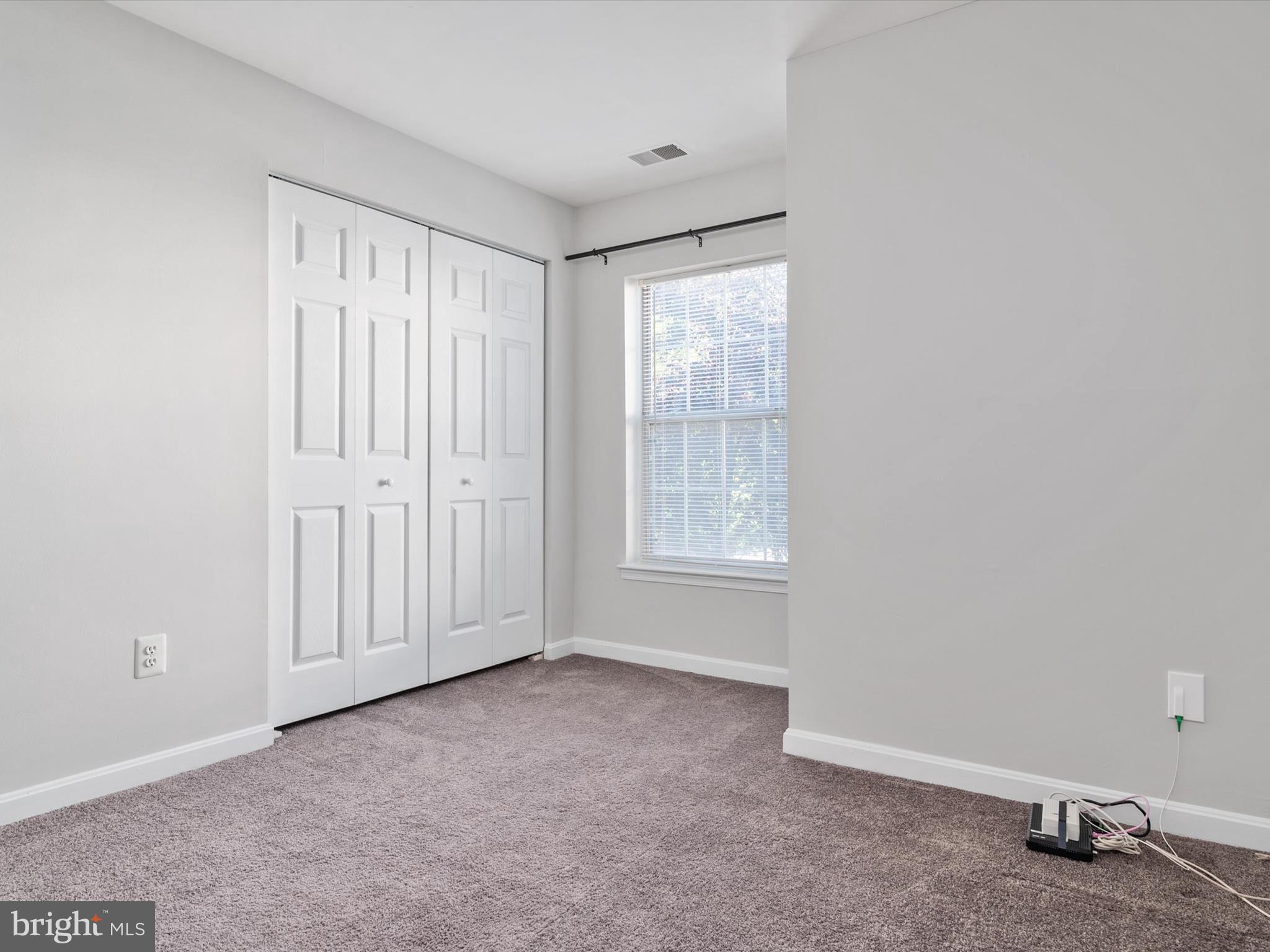 OAK LEAF VILLAS - Residential